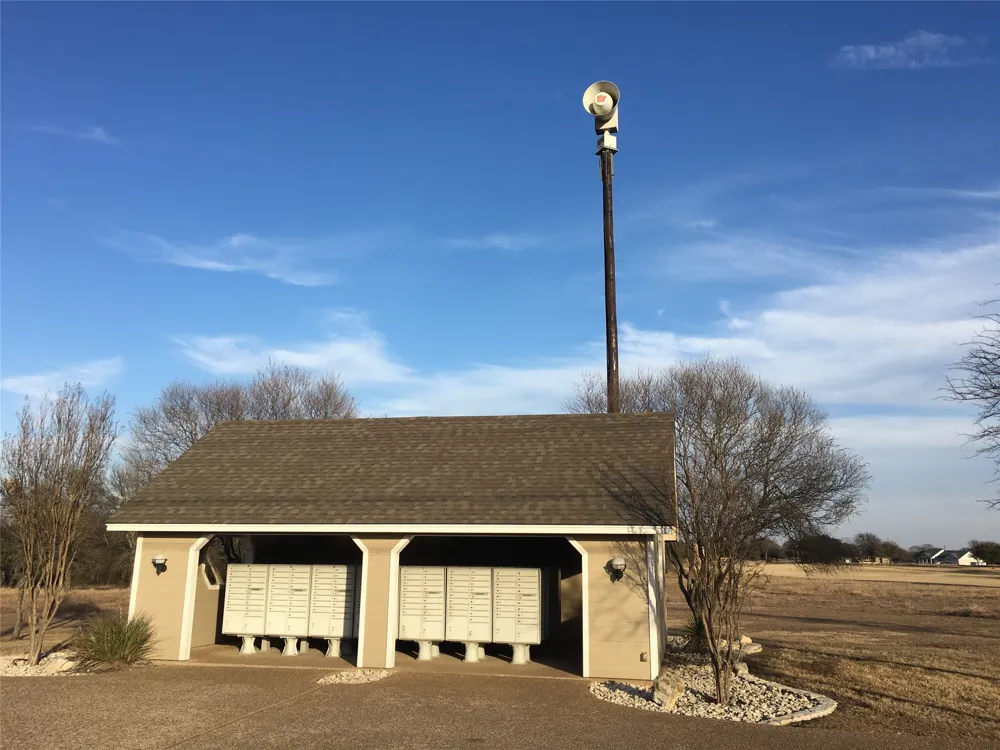 33068 Woodcrest Drive Whitney, TX 76692