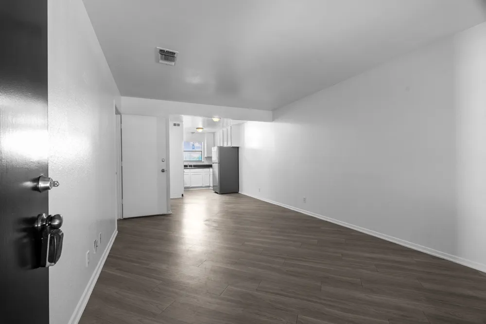 320 E 4th Street #208 Arlington, TX 76010