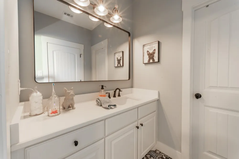 131 Lakeway Lane Gun Barrel City, TX 75156