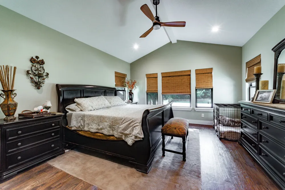 131 Lakeway Lane Gun Barrel City, TX 75156