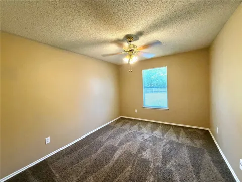 185 Rolling Court
