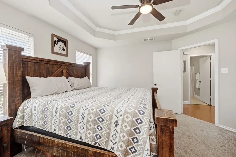 807 Lee Street Tioga, TX 76271