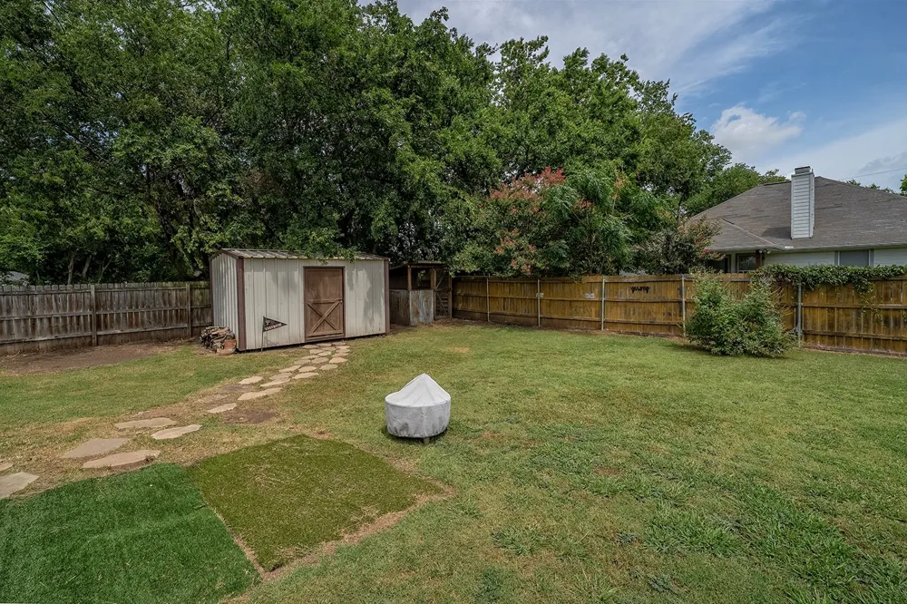 807 Lee Street Tioga, TX 76271