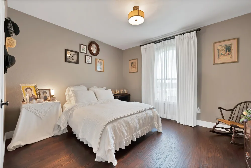 9688 Whispering Creek Terrace Grandview, TX 76050