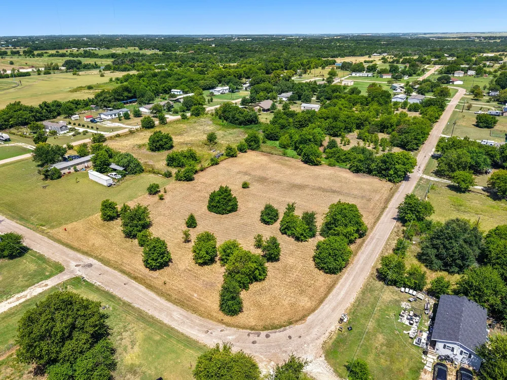 1 Soules Circle Eddy, TX 76524