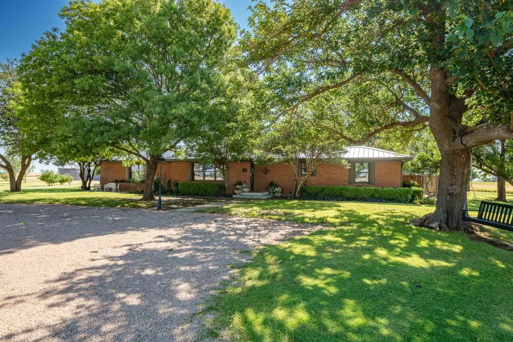 195 County Road 205 Haskell, TX 79521