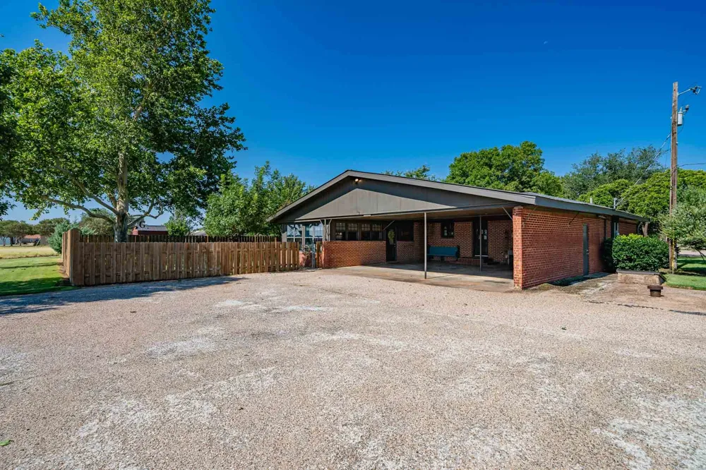 195 County Road 205 Haskell, TX 79521