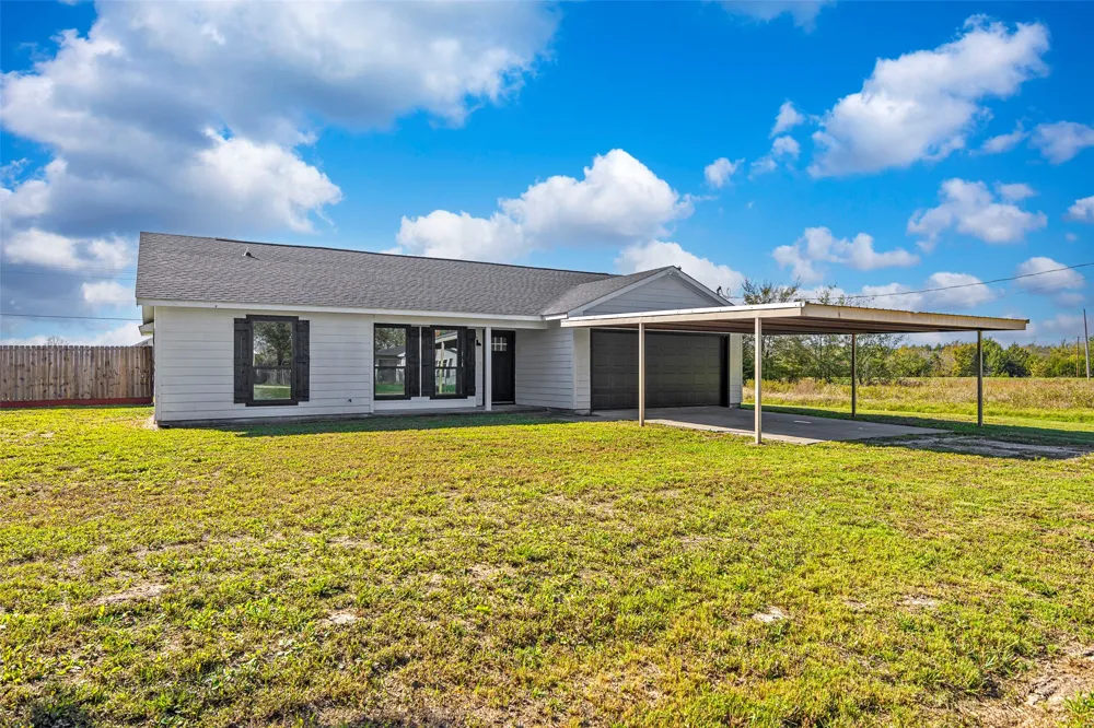 2538 County Road 3127 Greenville, TX 75402
