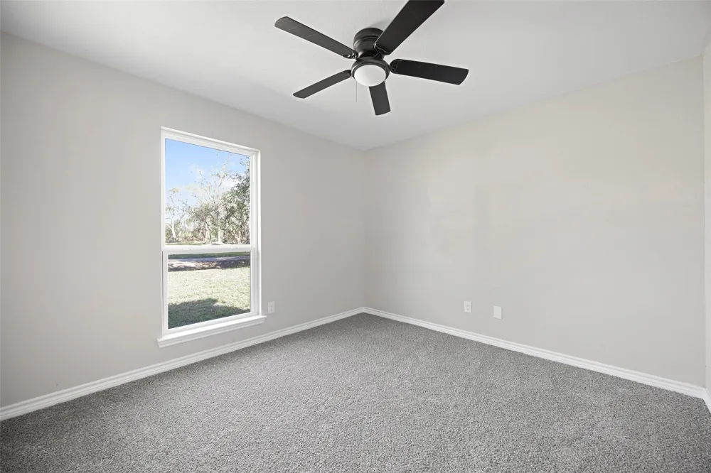 2538 County Road 3127 Greenville, TX 75402