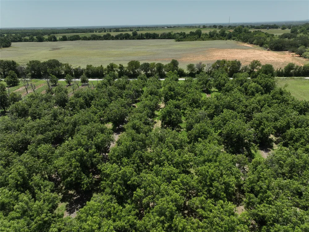 CR 426 Comanche, TX 76442