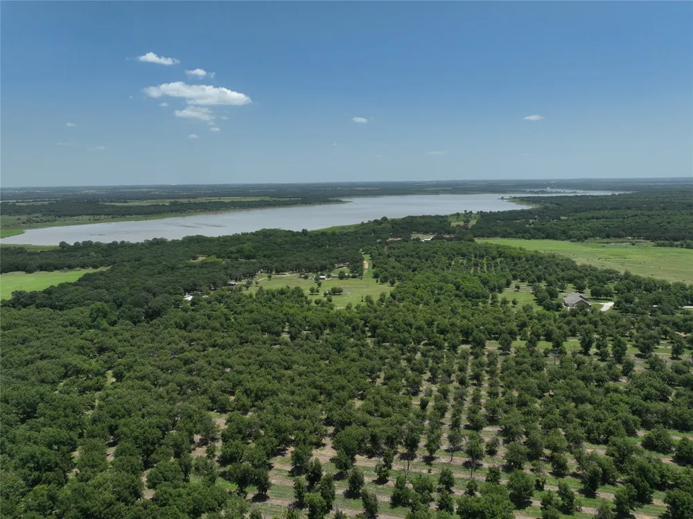 CR 426 Comanche, TX 76442