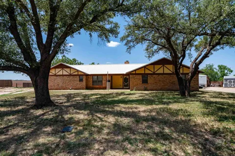 2100 Avenue Q