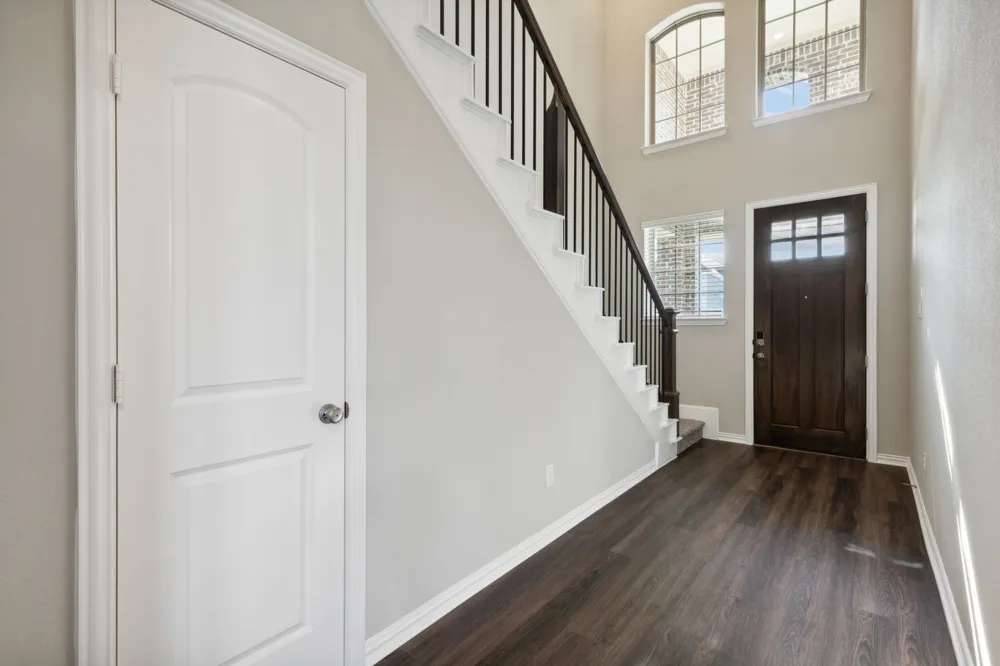 2001 Lone Oak Trail Mesquite, TX 75181