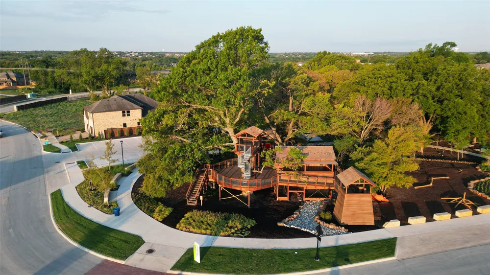 2001 Lone Oak Trail Mesquite, TX 75181