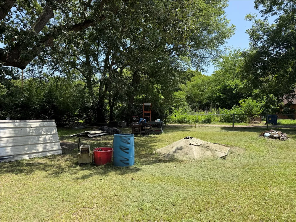 140 S Main Street Avinger, TX 75630
