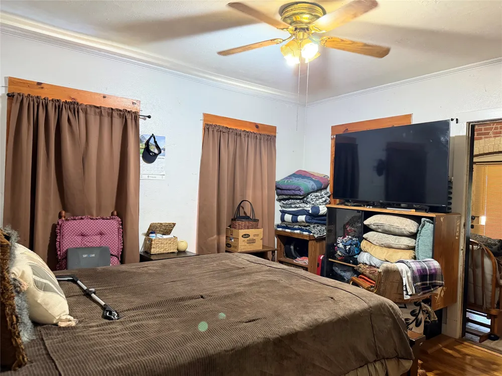 140 S Main Street Avinger, TX 75630