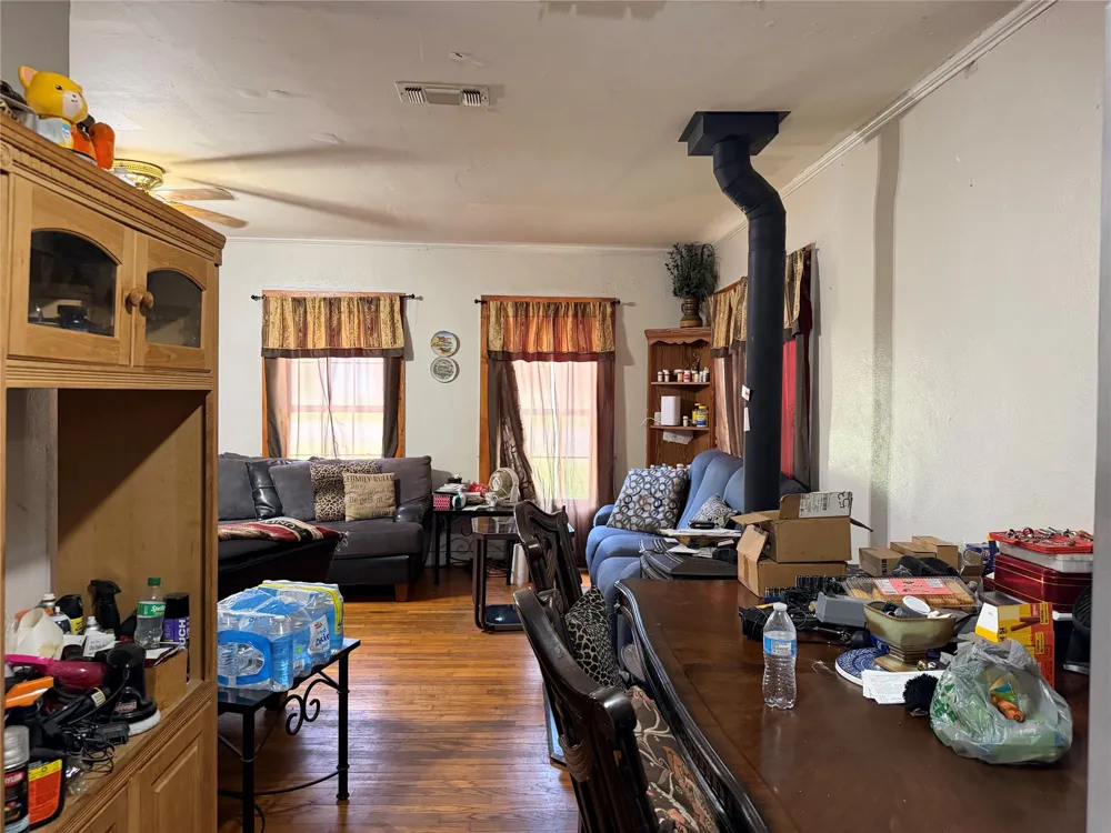 140 S Main Street Avinger, TX 75630