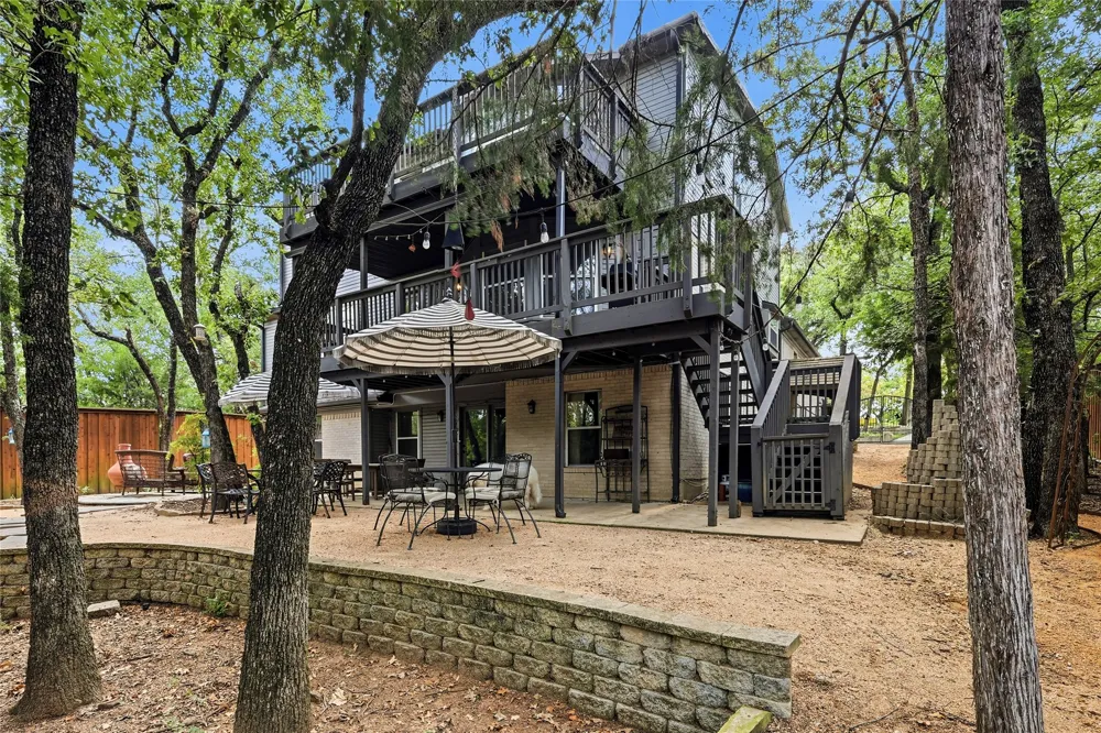 2930 Peninsula Drive Grapevine, TX 76051