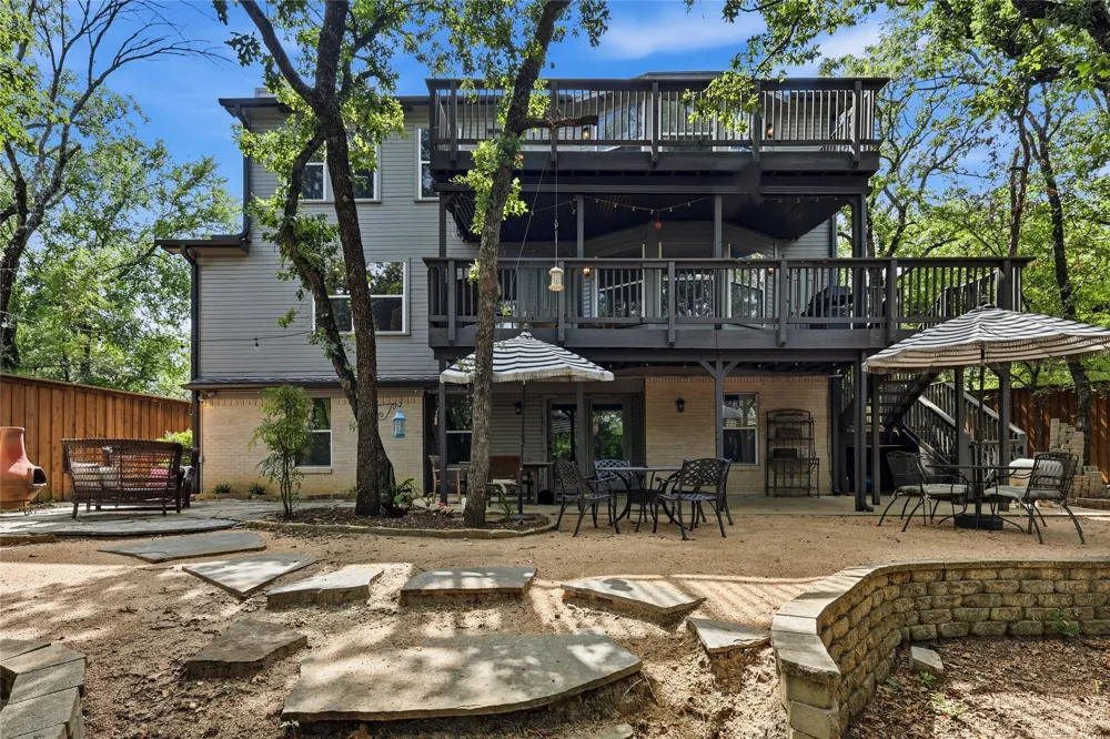 2930 Peninsula Drive Grapevine, TX 76051