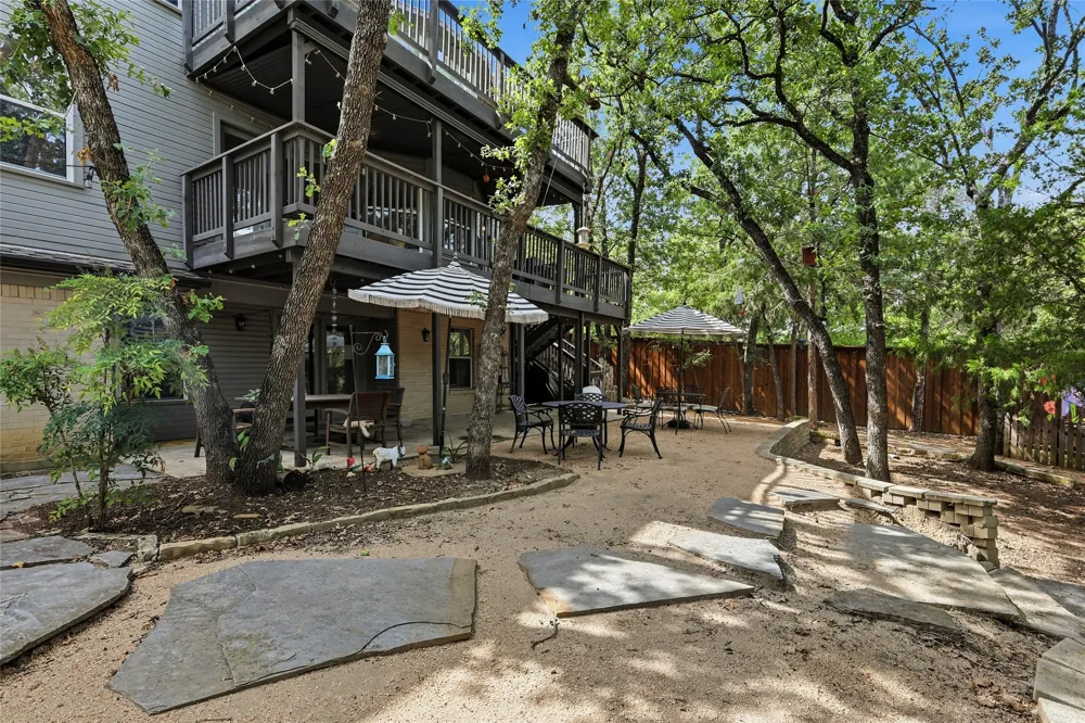 2930 Peninsula Drive Grapevine, TX 76051