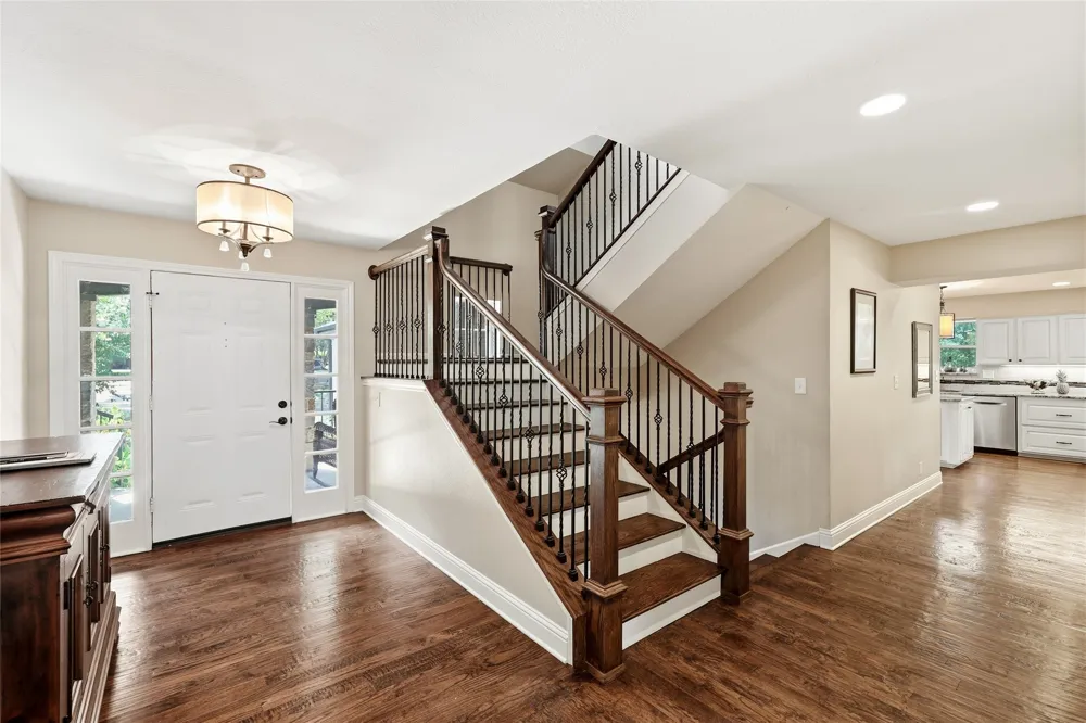 2930 Peninsula Drive Grapevine, TX 76051