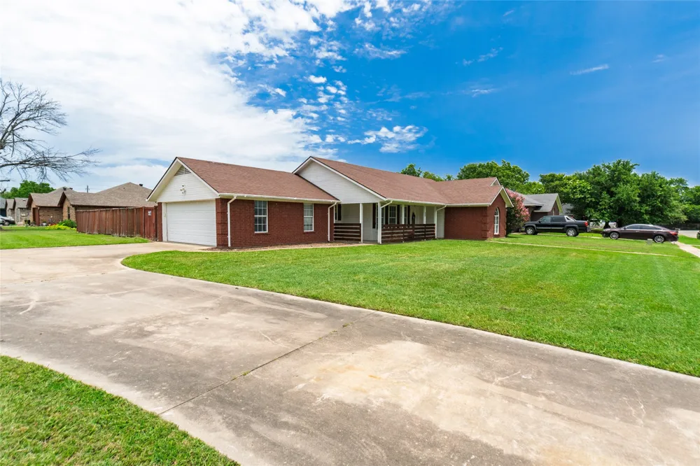 608 Aldridge Street Commerce, TX 75428