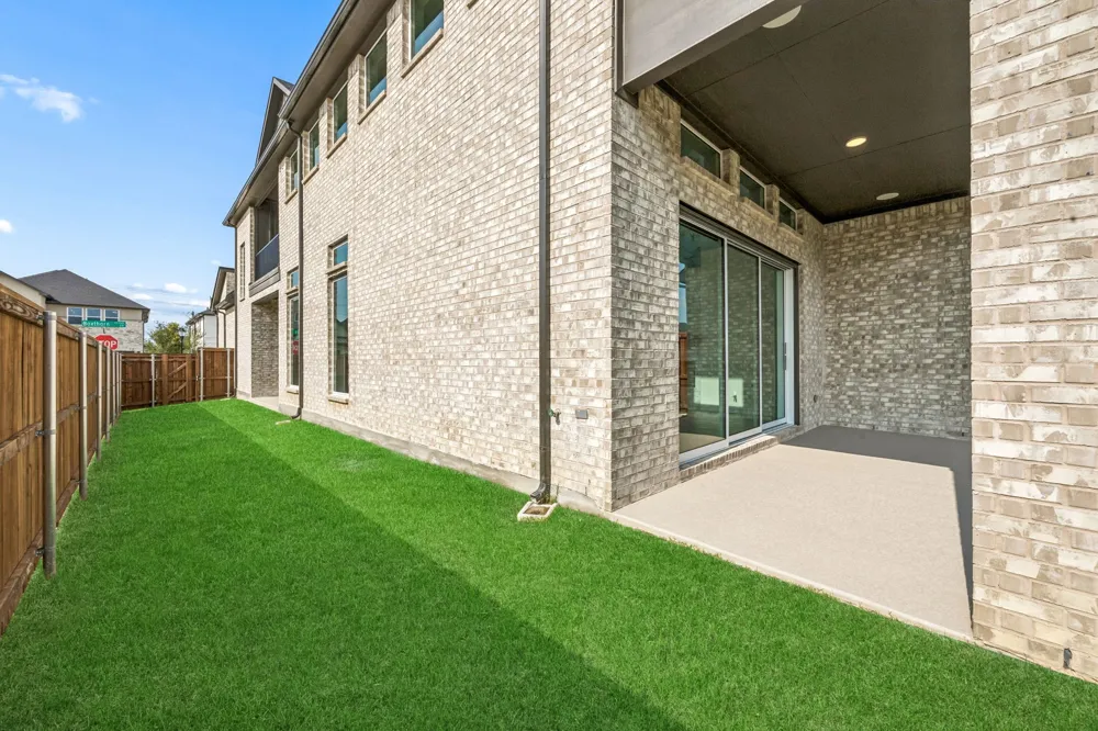 15362 Boxthorn Drive Frisco, TX 75035