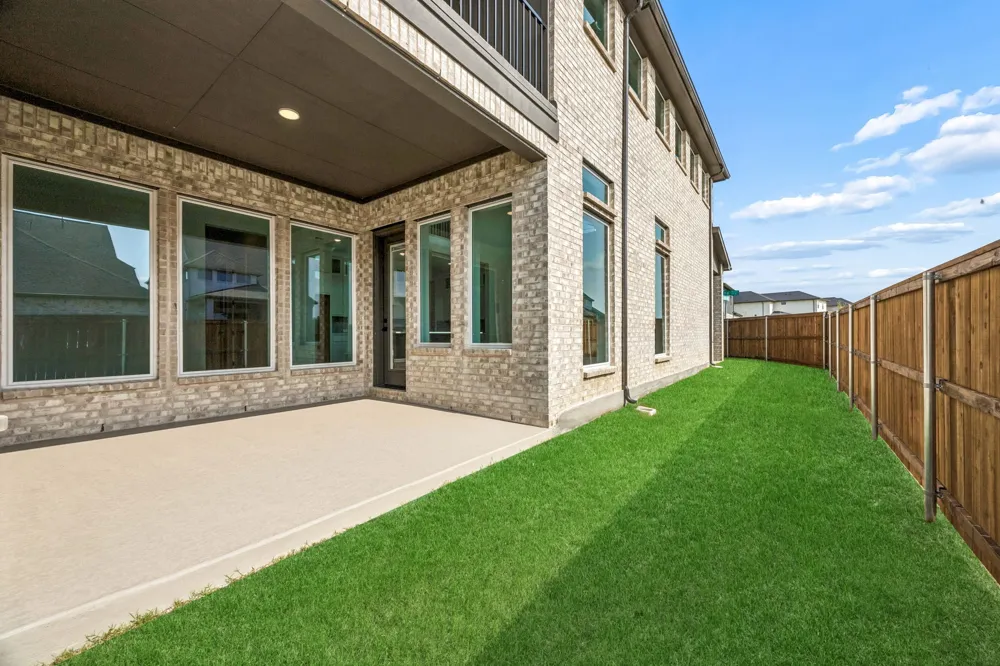 15362 Boxthorn Drive Frisco, TX 75035