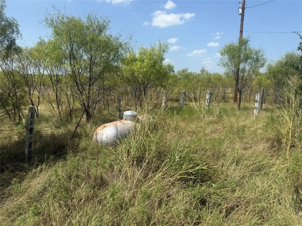 140 Arapaho Road Brownwood, TX 76801