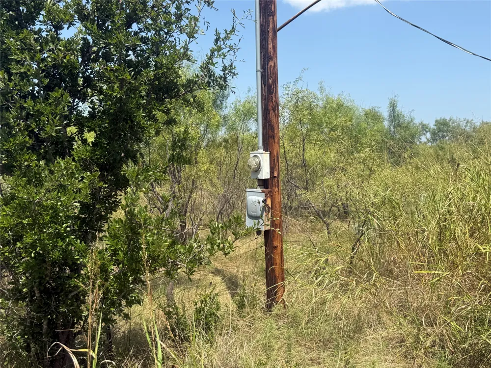 140 Arapaho Road Brownwood, TX 76801