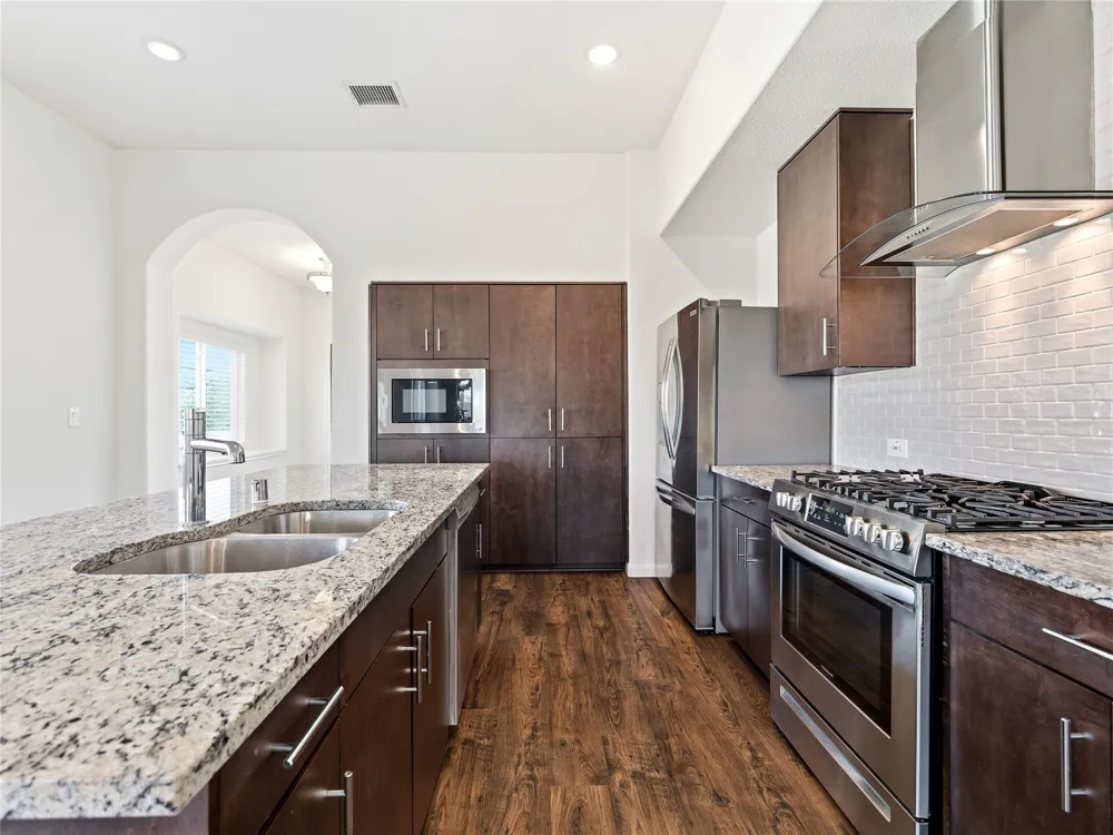 1204 Sumner Street Aubrey, TX 76227