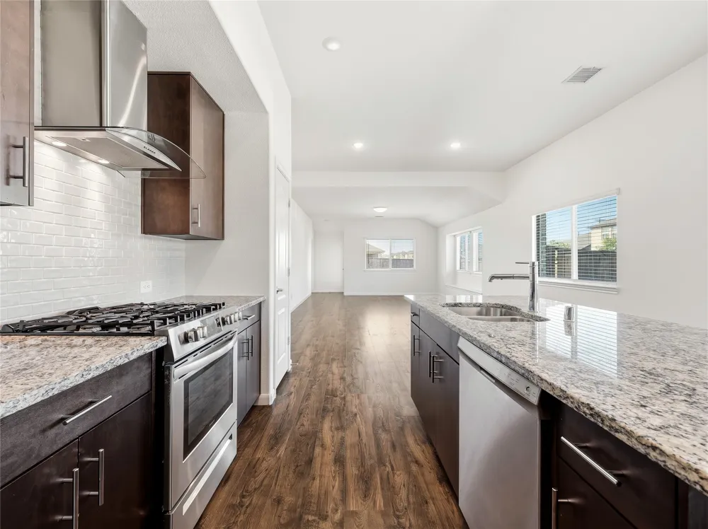 1204 Sumner Street Aubrey, TX 76227