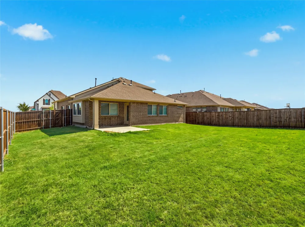 1204 Sumner Street Aubrey, TX 76227