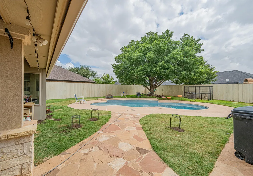 3106 San Jose Dr Drive Odessa, TX 79765