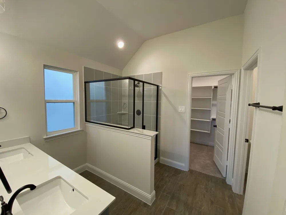10305 Linseed Drive Fort Worth, TX 76036