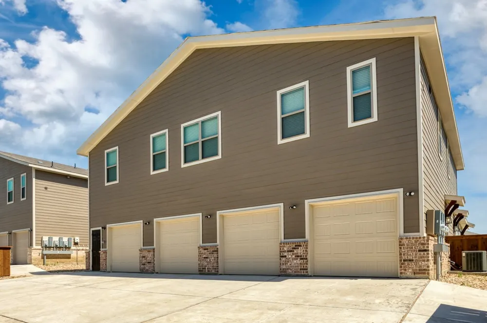 635 Wheatfield Drive Venus, TX 76084
