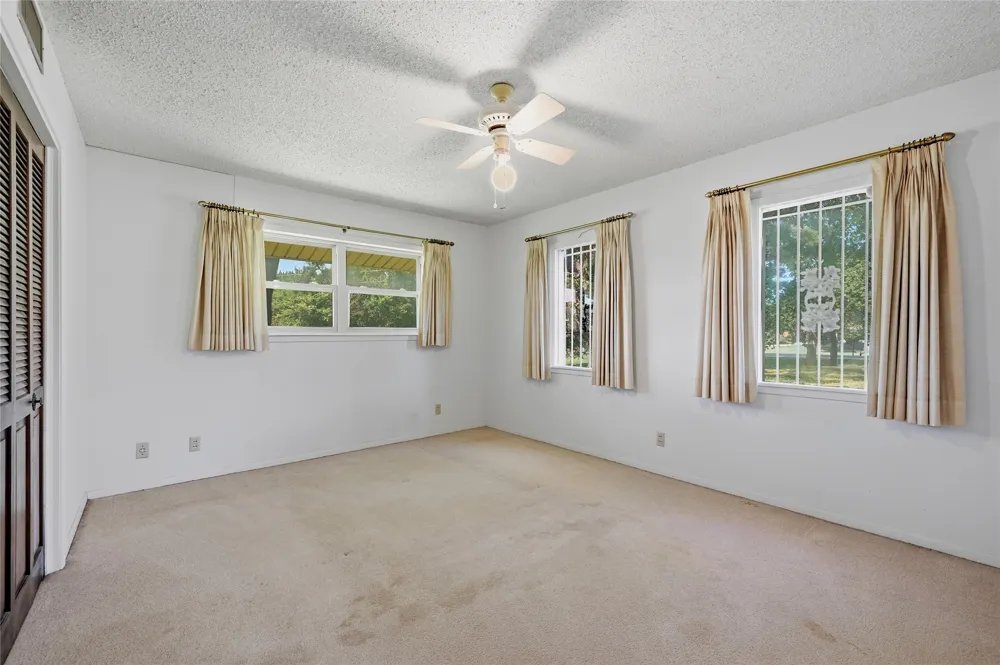 11138 Fm 901 Sadler, TX 76264