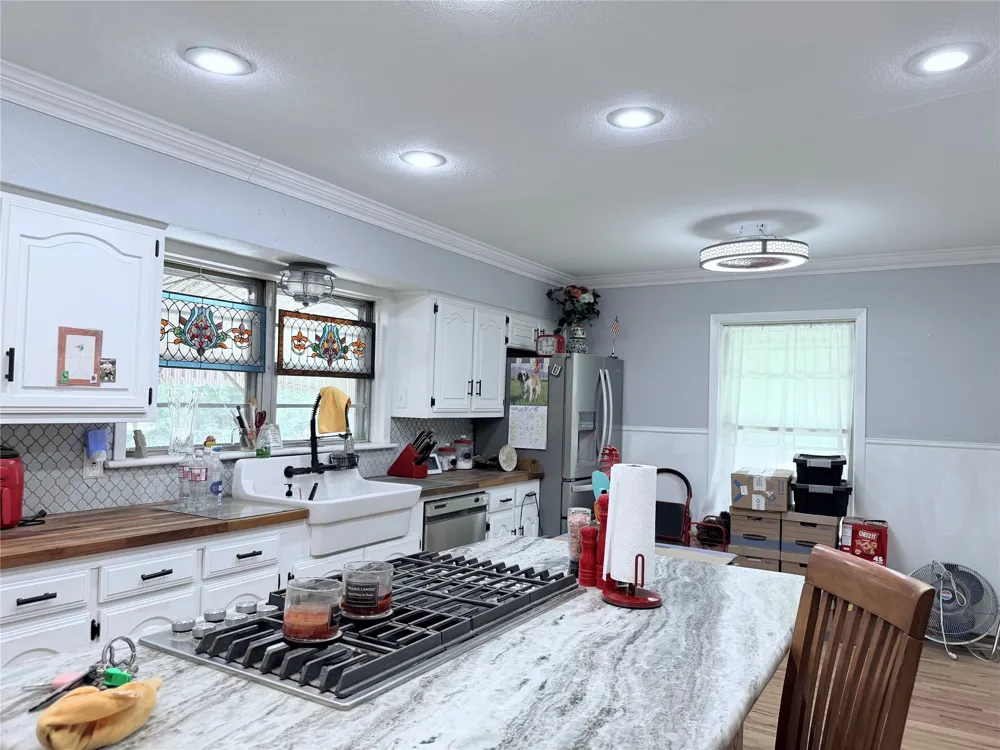 431 County Road  2715 Mt Pleasant, TX 75455