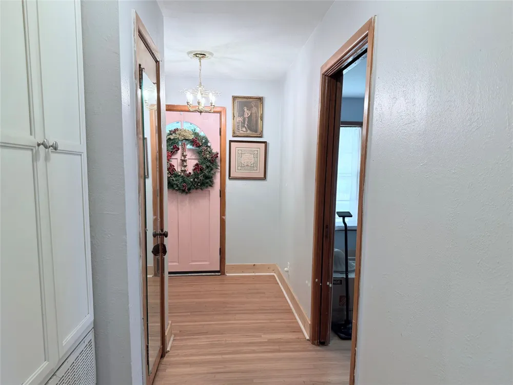 431 County Road  2715 Mt Pleasant, TX 75455