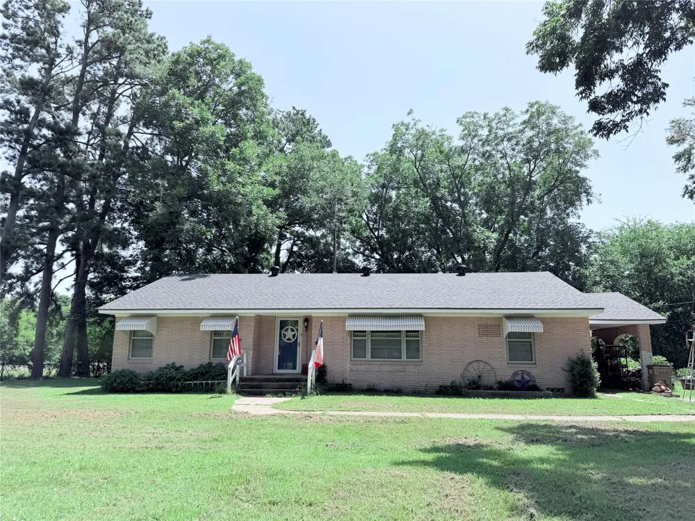 431 County Road  2715 Mt Pleasant, TX 75455