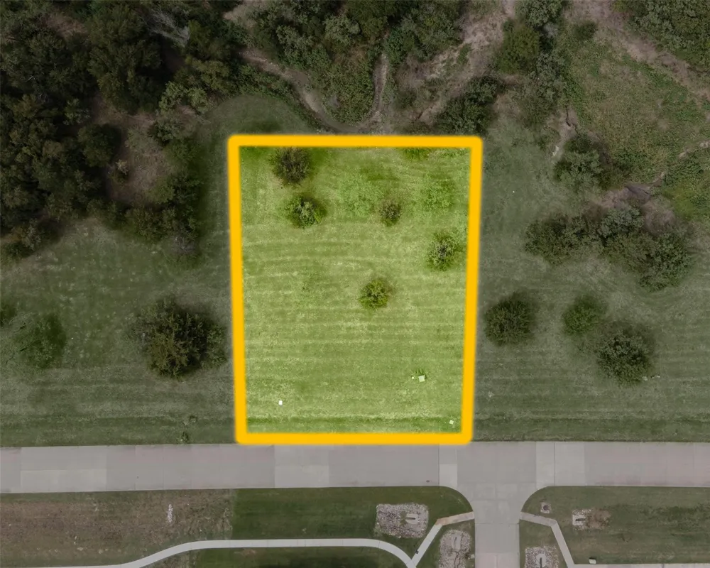 2243 Alyssum Cedar Hill, TX 75104