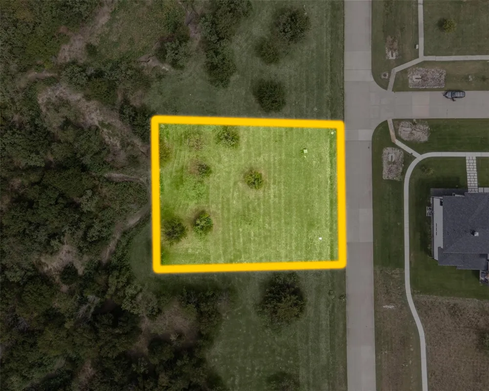 2243 Alyssum Cedar Hill, TX 75104