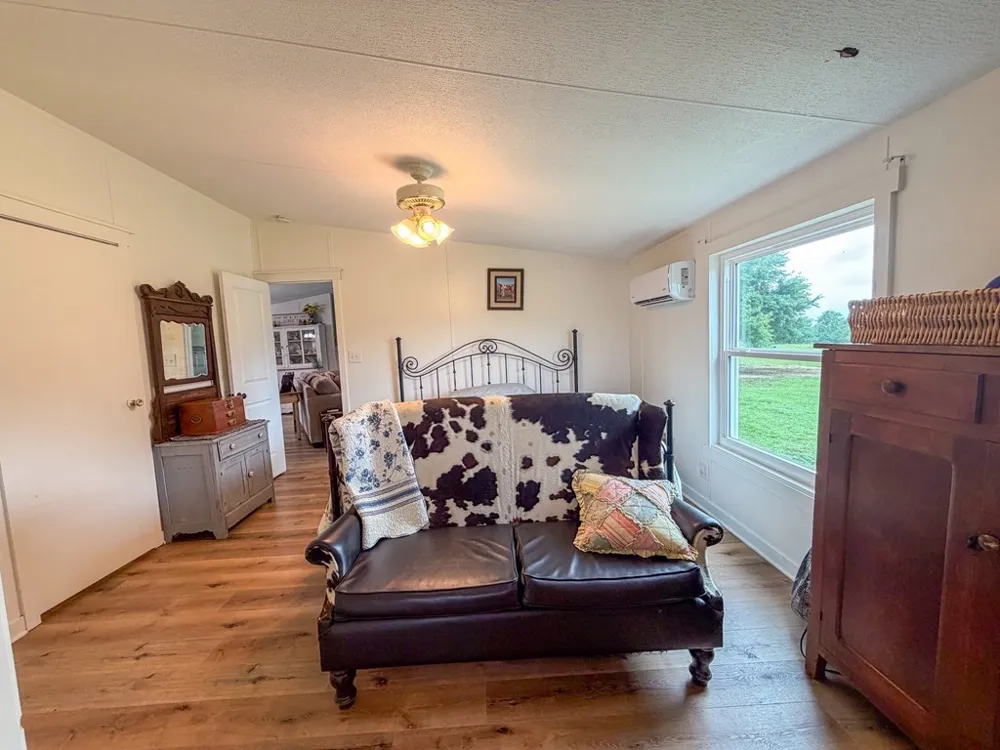 3111 Fm 2737 Lone Oak, TX 75453