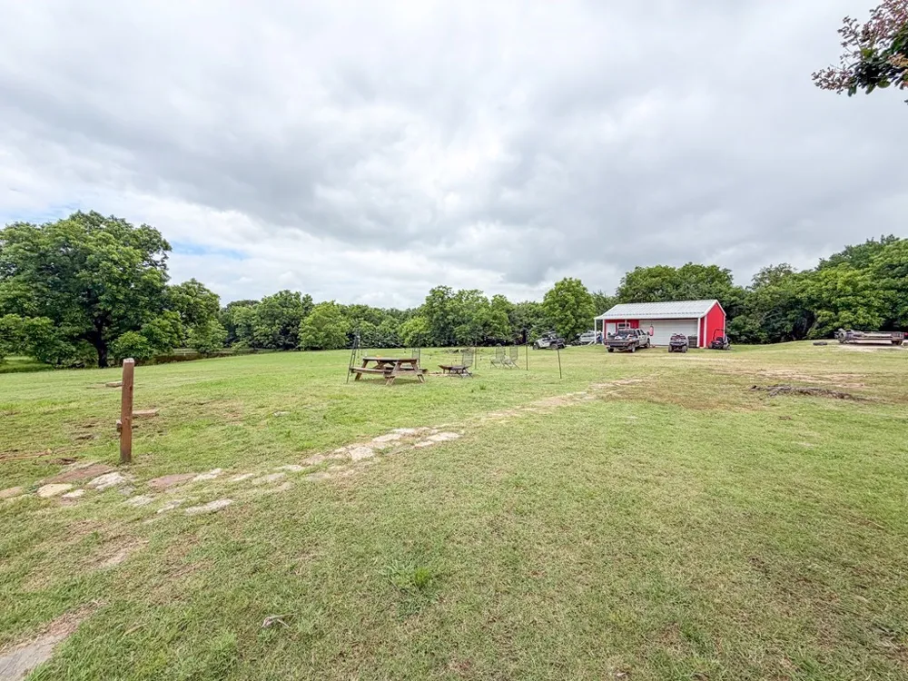 3111 Fm 2737 Lone Oak, TX 75453