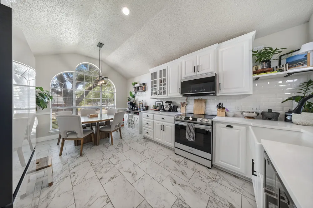 504 Fort Worth Street Mansfield, TX 76063