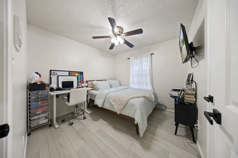 504 Fort Worth Street Mansfield, TX 76063