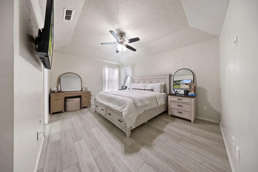 504 Fort Worth Street Mansfield, TX 76063