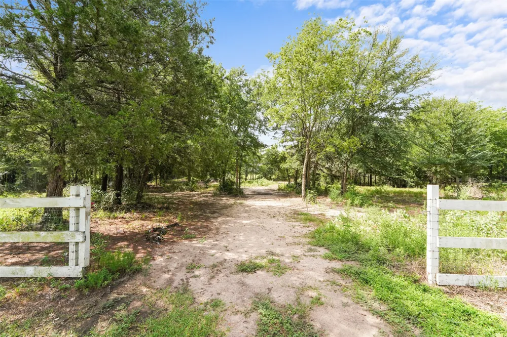 5475 Fogleman Road Kemp, TX 75143