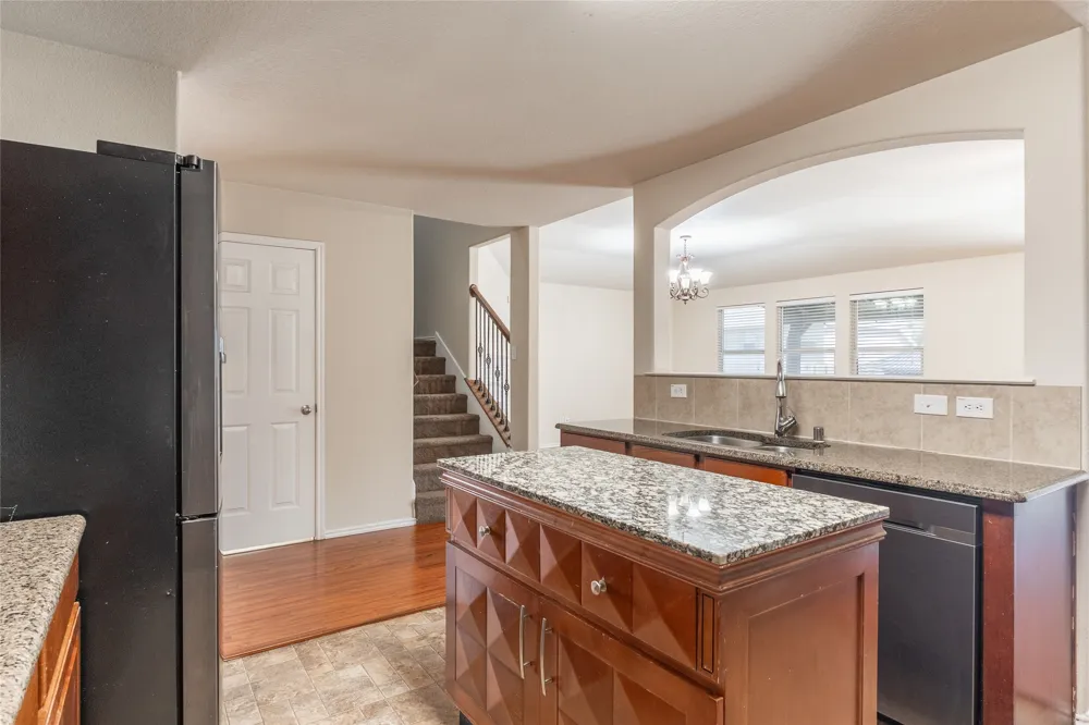 472 Grant Lane Lavon, TX 75166
