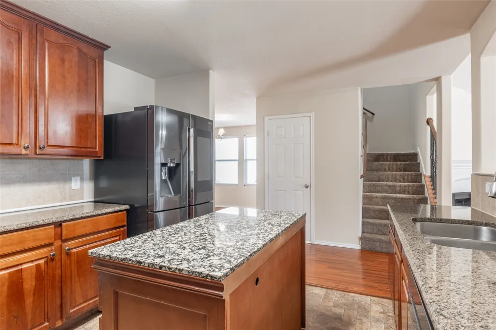 472 Grant Lane Lavon, TX 75166